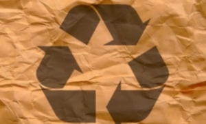 Italia leader nel riciclaggio di carta e cartone