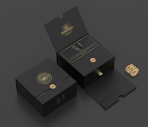 Packaging per premium whiskey 